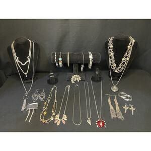Vintage To Now Estate Lot Silver tone Jewelry Necklace Bracelet Earrings Ring